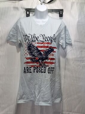 'We The People Are Pissed Off' Graphic Eagle Tee - Light Blue Size Large